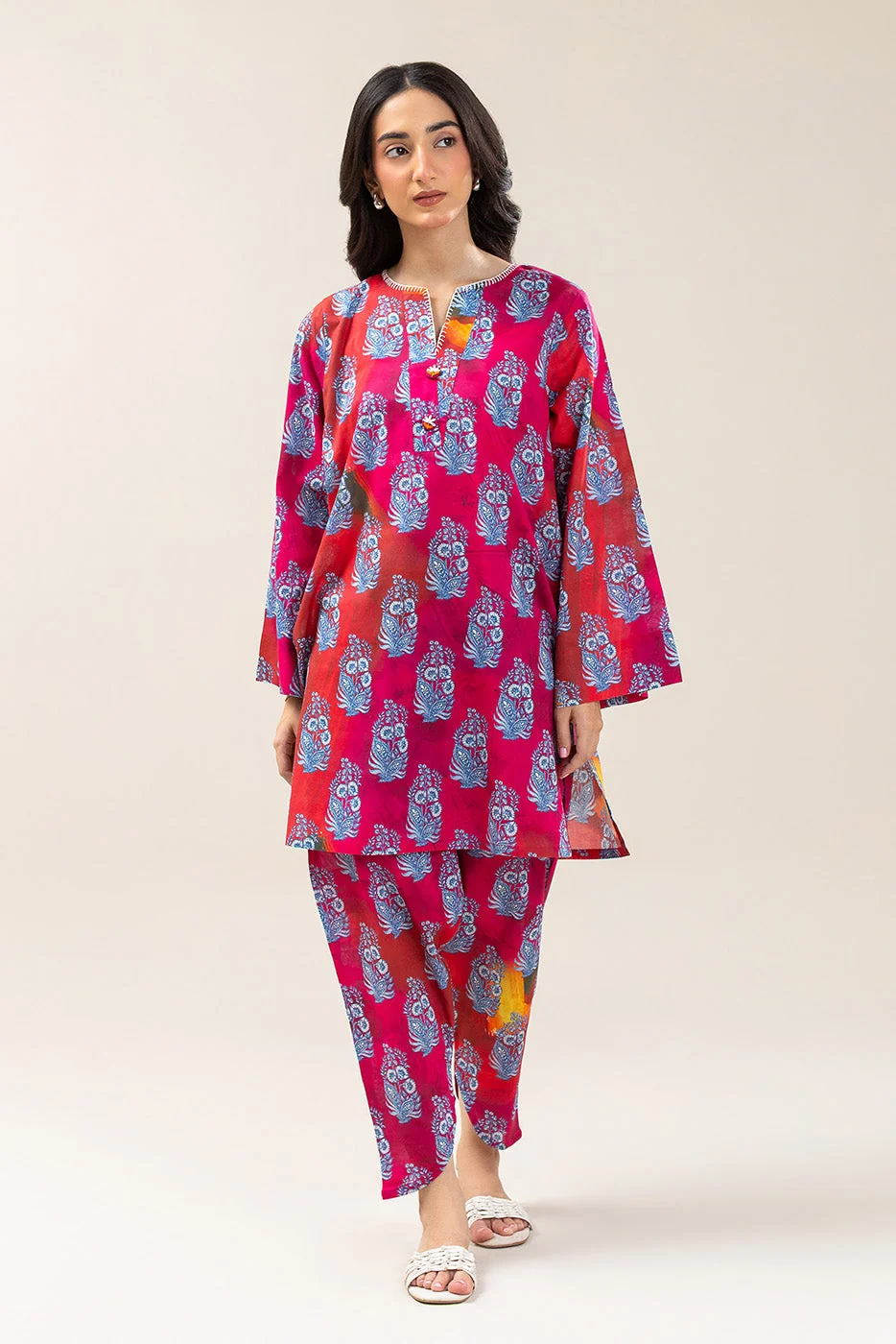 2 PIECE PRINTED DORIA LAWN SUIT (PRET) — view 1