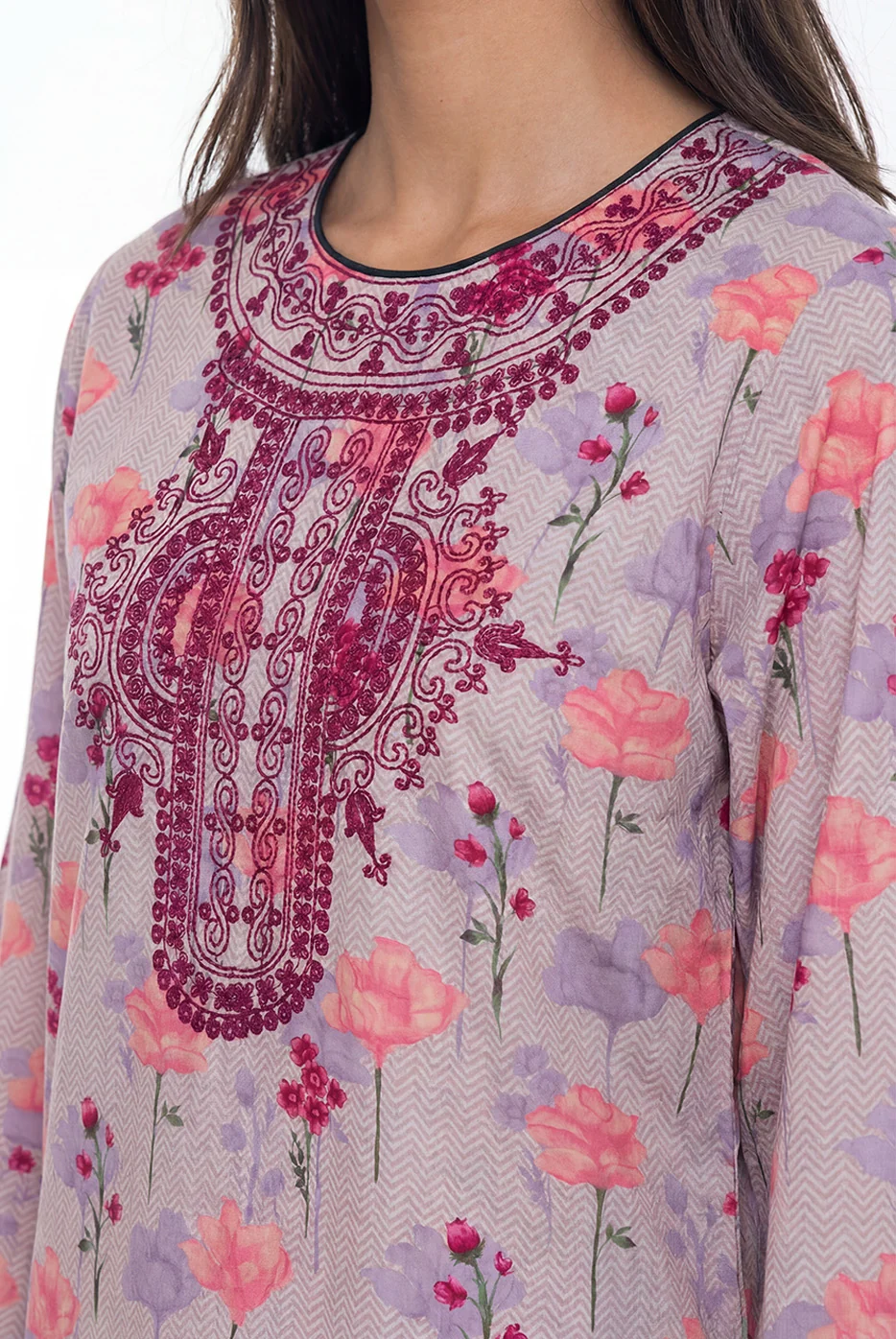 2 PIECE PRINTED AND EMBROIDERED LAWN SUIT (PRET) — view 2