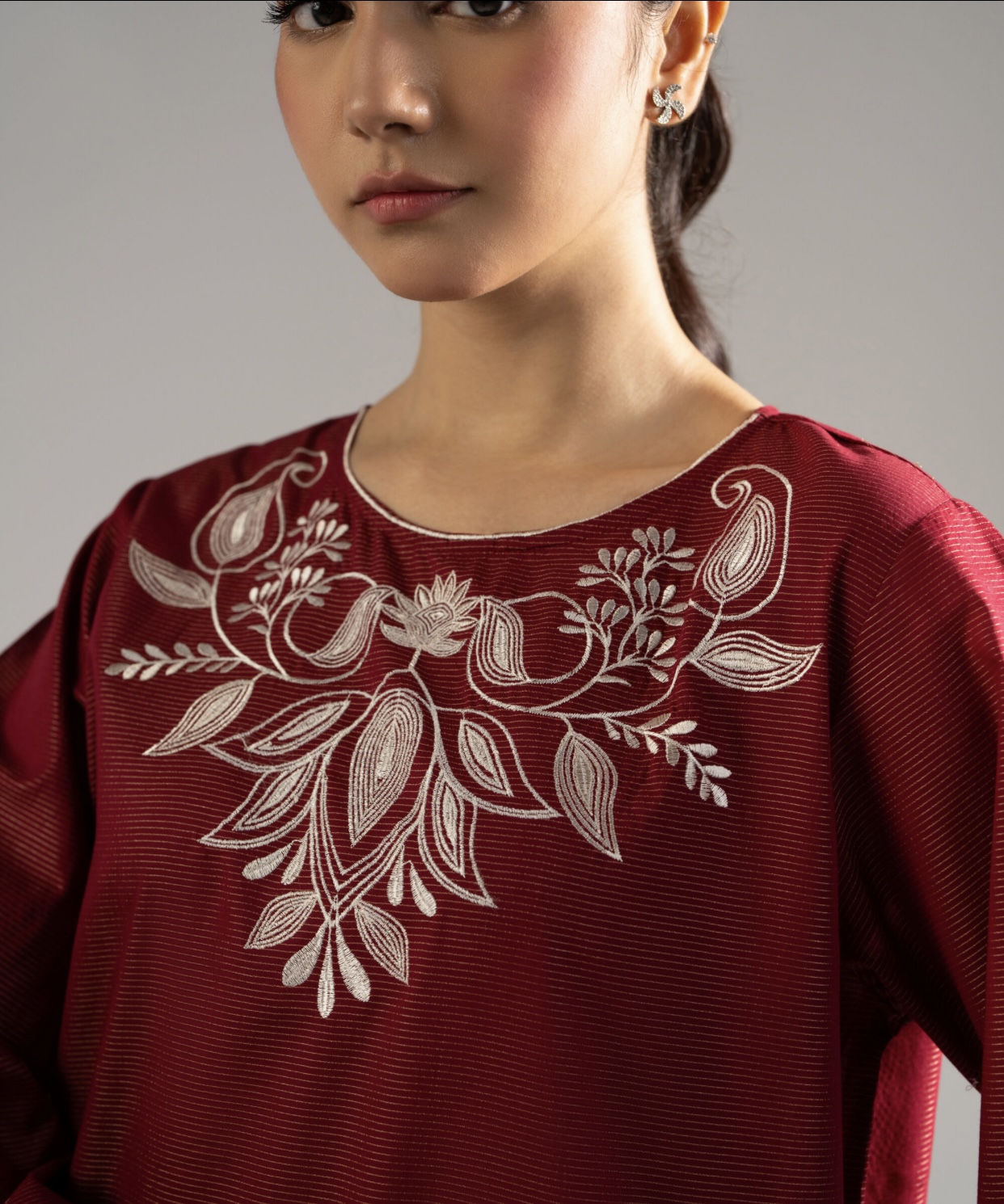 EMBROIDERED ZARI LAWN SHIRT — view 3