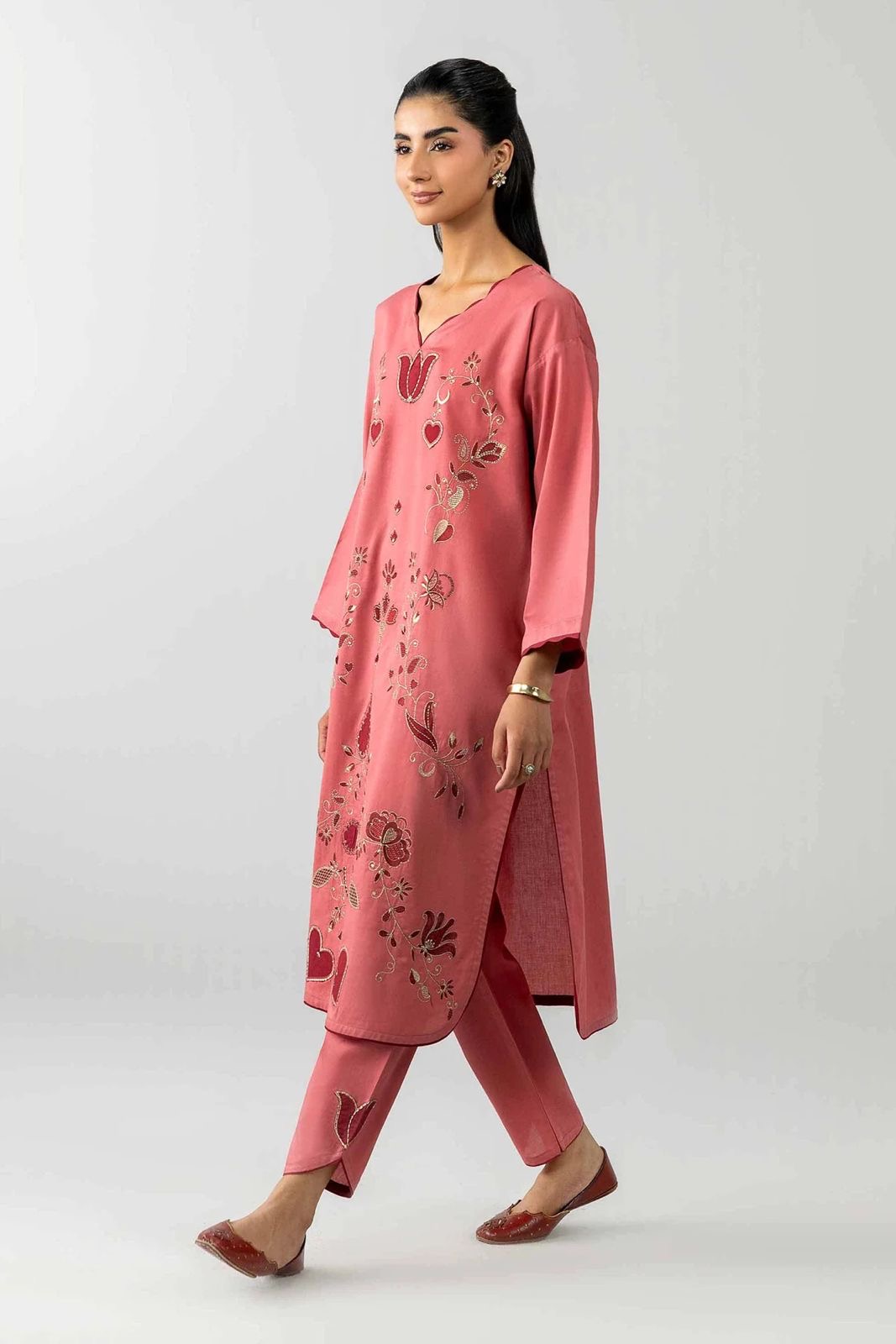 2 PIECE - EMBROIDERED SUIT — view 2